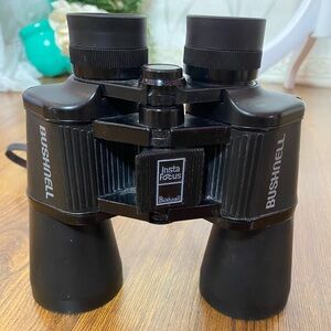 🌷 Bushnell 🌷 Vintage Black Binoculars Excellent Quality